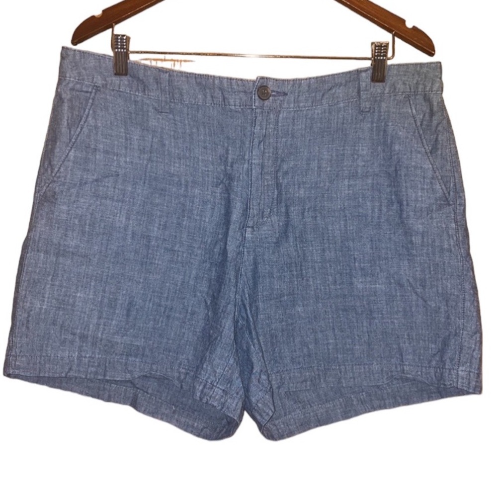 •A NEW DAY•CHAMBRAY COTTON SHORTS SIZE 14 EUC